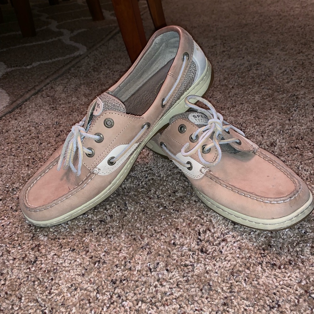 Women’s Sperry shoes